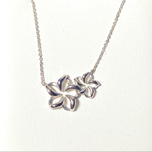 πβ¬οΈπ²π BRAND NEW-NA HOKU 14K Plumeria Necklace